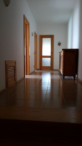 Grande appartamento indipend. vista mare con autorimessa - Foto 4