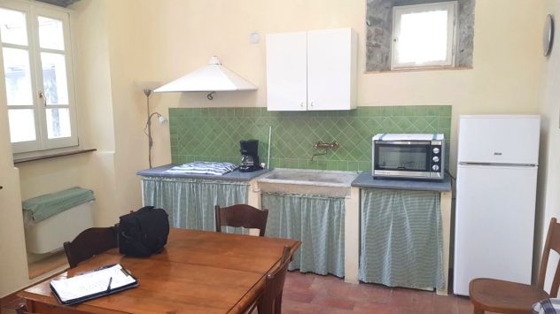 M 319- Nel centro storico medioevale di Pontremoli. ristrutturato ed arredato