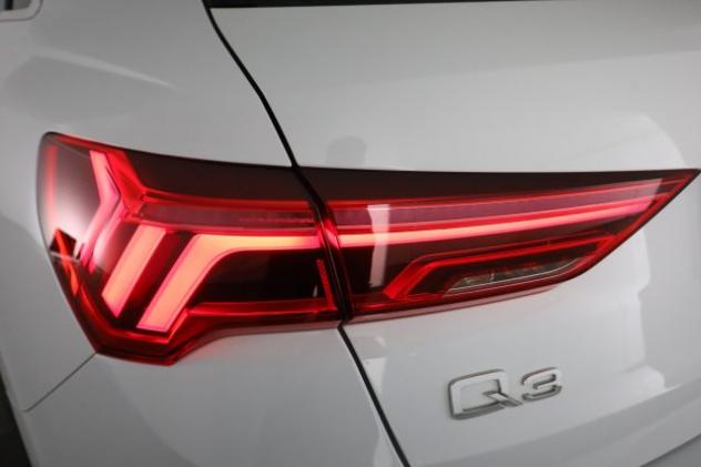 AUDI Q3 Q3 35 TDI S tronic Business Advanced rif. 23860447 - Foto 9