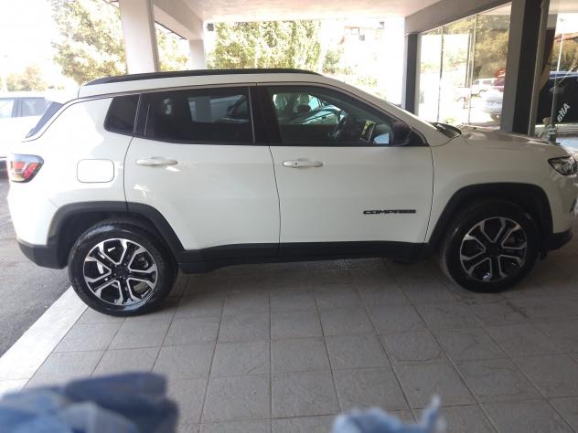 JEEP Compass 2ª serie Compass 1.3 Turbo T4 190 CV PHEV AT6 4xe Limited - Foto 8