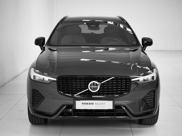 Volvo XC60 B4 D automatico Plus Dark - Foto 2