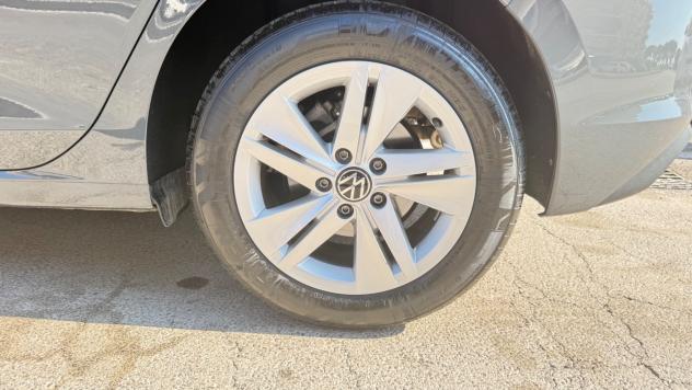 Volkswagen Golf 2.0 TDI 115 CV SCR Life LED NAVI PDC CLIMA AUTOAMTICO CERCHI 16BLUETOOTH - Foto 7