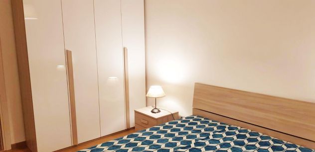 STANZA CON LETTO MATRIMONIALE ARREDATA MM UDINE - Foto 2