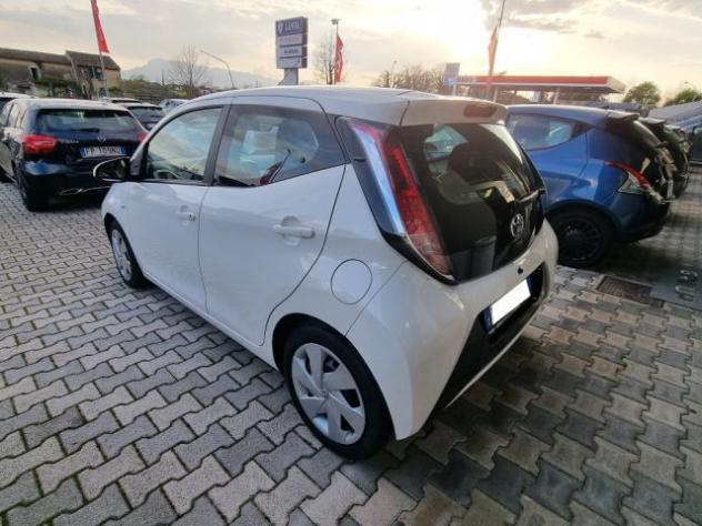 TOYOTA Aygo 1.0 VVT-i 69 CV 5 porte x-play rif. 23434698 - Foto 4