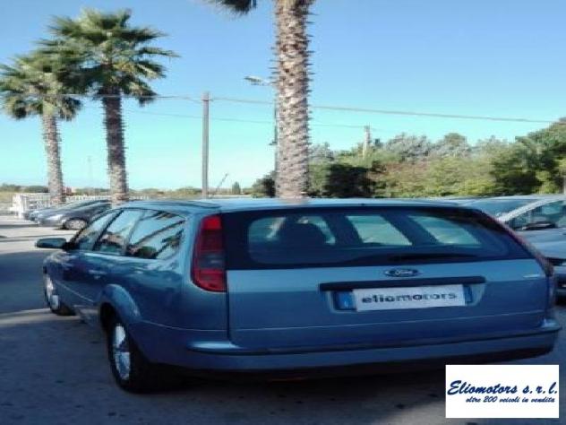 Ford Focus Station Wagon 1.6 Tdci S.w. DPF ELIOMOTORS MODICA - Foto 4