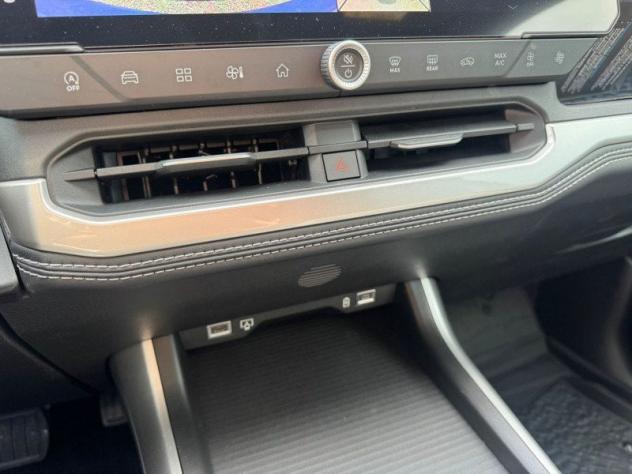Jeep Compass E-Hybrid 1.2 Turbo MHEV 106kW First Edition DCT - Foto 10
