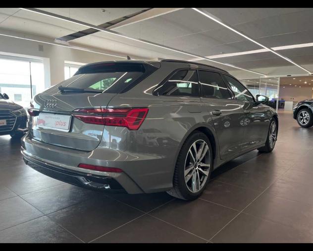 Audi A6 Avant 40 2.0 TDI quattro ultra S tronic S line edition - Foto 4