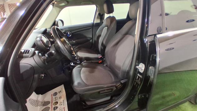 Mini Cooper D 1.5 95cv 5porte anno 2016 - Foto 4