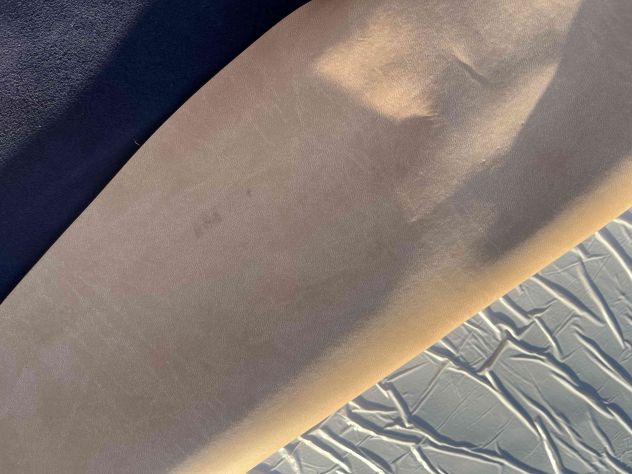 Pelle di vitello resinata blu elettrico – Sp. 1,8 - Foto 3