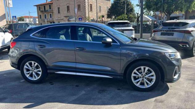 AUDI Q3 SPB 35 TDI quattro S tronic S line edition rif. 23675459