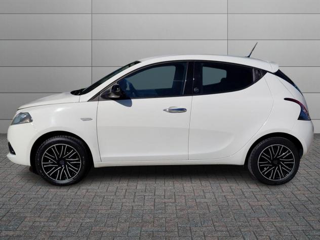 Lancia Ypsilon 1.0 FireFly 70cv Hybrid Ecochic