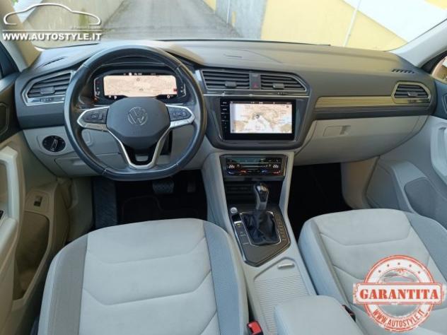 VOLKSWAGEN Tiguan Allspace 2.0 TDI DSG *7 POSTI* Elegance 150Cv rif. 24040802 - Foto 3