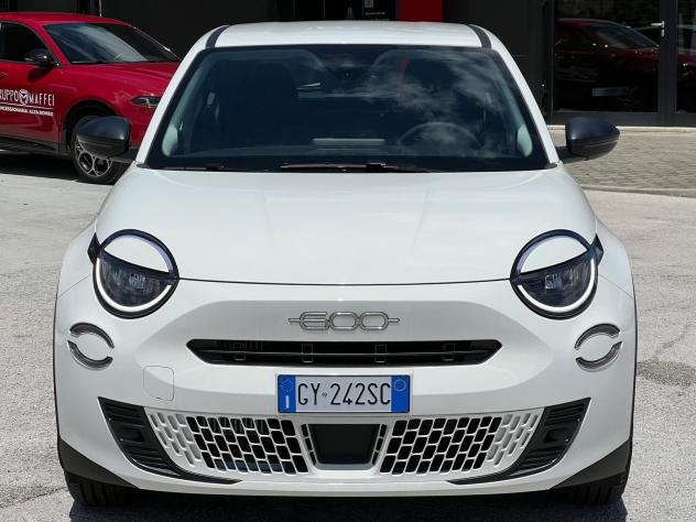 FIAT 600 1.2 Hybrid 110cv - Foto 3