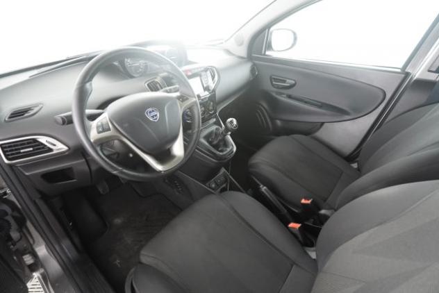 LANCIA Ypsilon Ypsilon 1.2 69 CV 5 porte GPL Ecochic Gold rif. 23679689