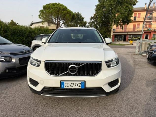 VOLVO XC40 T2 Geartronic Momentum rif. 24051300 - Foto 3