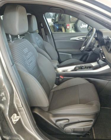 Alfa Romeo Tonale Tonale 1.5 hybrid Sprint 160cv tct7 - Foto 8