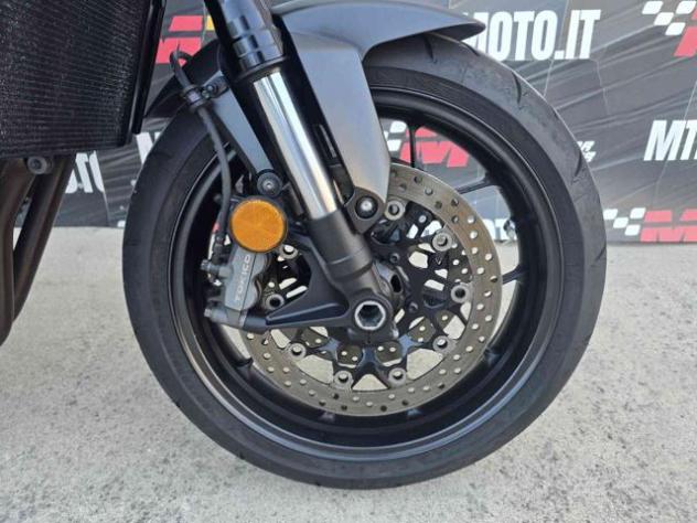 HONDA CB 1000 R Video 360 rif. 23989218 - Foto 7
