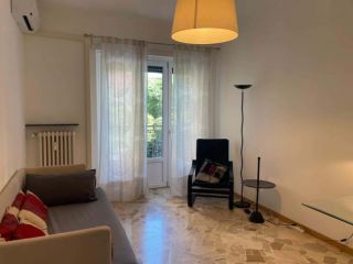 Appartamento in Viale Bacchiglione, Milano