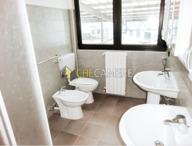 in affitto porzione di casa PER UOMO mq14 numero locali 6 compreso spese - Foto 5