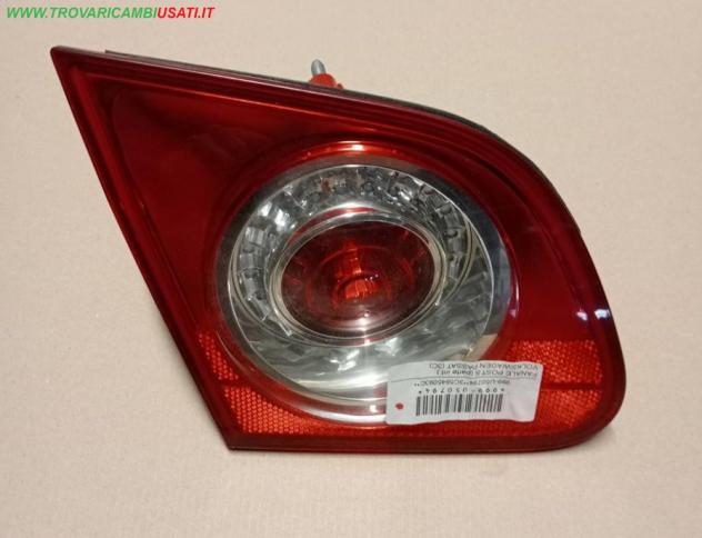 FANALE POST.S.(parte int.) VOLKSWAGEN PASSAT (3C) - 3C5.945.093.C  Parti elettriche  Fanaleria  Fanali  Fanale post. sx. VOLKSWAGEN - PASSAT - 01-04-2
