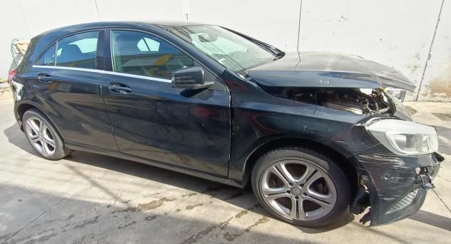 RICAMBI USATI AUTO MERCEDES Classe A Serie (W176) OM 607.951 Diesel 1500 (1218) - Foto 2
