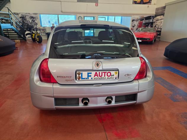 Renault Clio 3.0 V6 24V cat 3 porte Sport A.S.I. - Foto 6