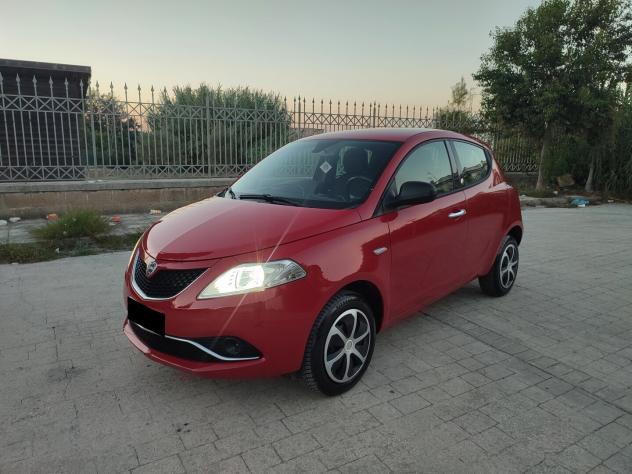 Lancia Ypsilon GOLD ECO CHIC METANO CASA MADRE CLIMA BASSI CONSUMI - Foto 3