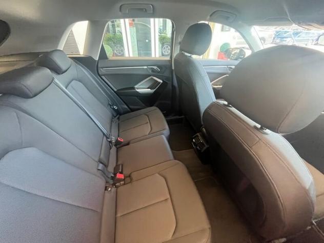 Audi Q3 35 TDI quattro S tronic Business Advanced - Foto 10