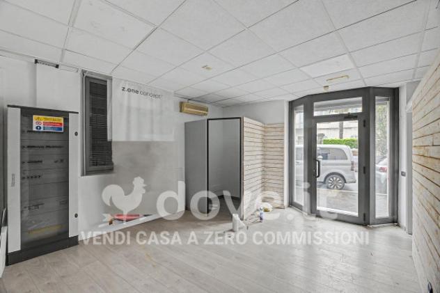 Casa indipendente di 200 m² con 5 locali in vendita a Luino - Foto 10