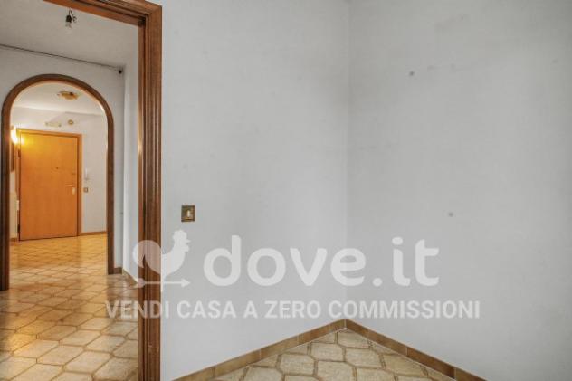 Appartamento di 110 m² con 5 locali e posto auto in vendita a Taranto - Foto 10