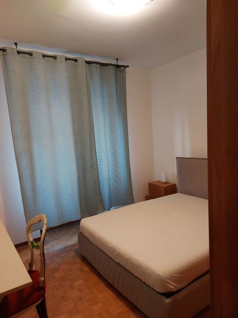 Camera singola molto spaziosa in affitto - zona Bicocca - Foto 3