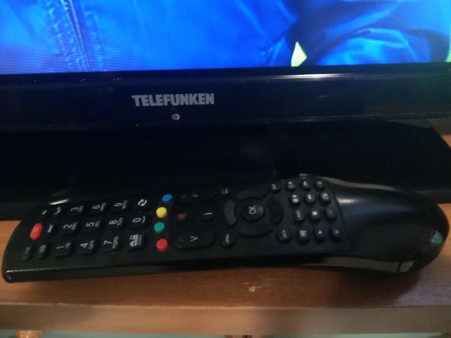 TV Telefunken 32 pollici full HDMI perfettamente funzionante completo di tutto m - Foto 2