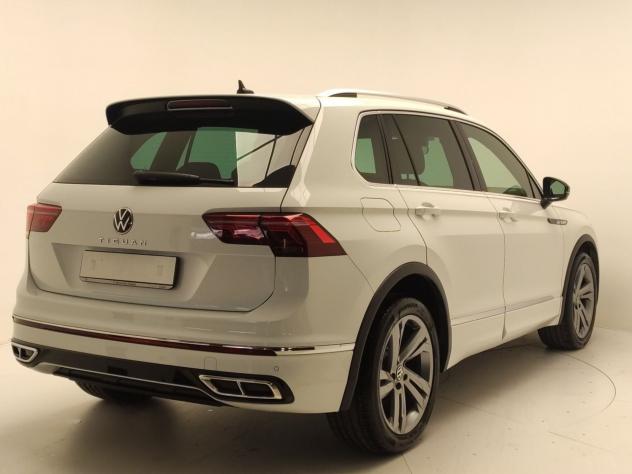 Volkswagen Tiguan 2.0 TDI SCR 110KWR-Line DSG - Foto 8