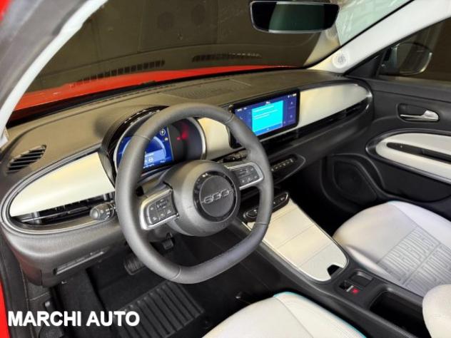 FIAT 600 Hybrid 110 CV DCT MHEV La Prima rif. 22573088 - Foto 10