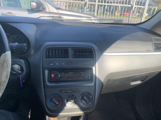 Fiat Grande Punto 1.2 5 porte Dynamic - Foto 8