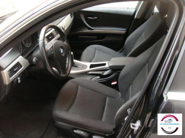 BMW - Serie 3 Touring - 318d 2.0 143CV Attiva - Foto 10