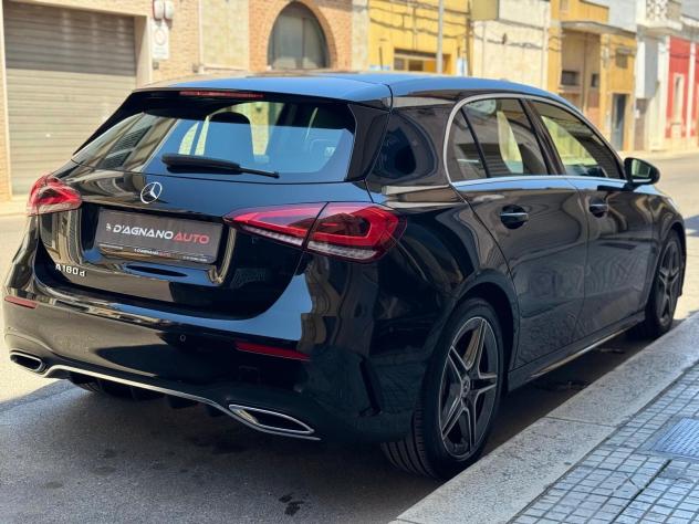 MERCEDES-BENZ A180D 116HP PREMIUM AUTOMATICO- 2020 - Foto 3