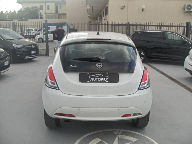 Lancia Ypsilon 1.2 69 CV 5 porte Gold - 2016 - Foto 4