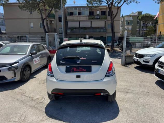 LANCIA Ypsilon 1.0 FireFly 5 porte S&S Hybrid Platino rif. 23776951 - Foto 9