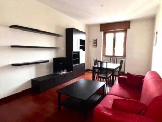 Appartamento di 83 m² con 2 locali in affitto a Milano