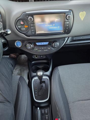 Toyota Yaris 1.5 Hybrid 5 porte Active AUTOMATICA - Foto 10