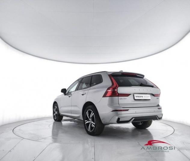 VOLVO XC60 B4 (d) AWD Geartronic R-design rif. 23424589 - Foto 4
