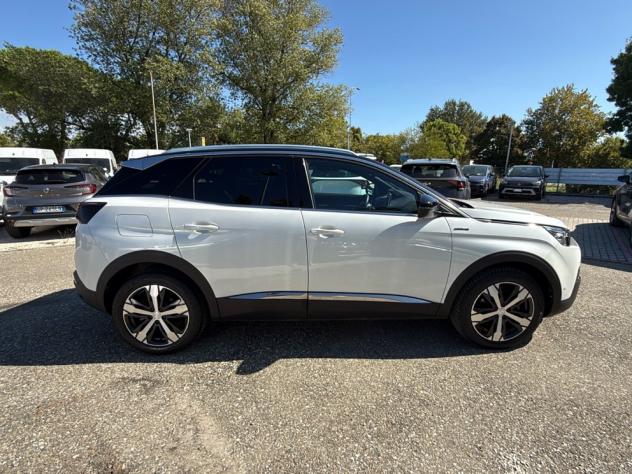 Peugeot 3008 BlueHDI 130 EAT8 S&S Active - Foto 7