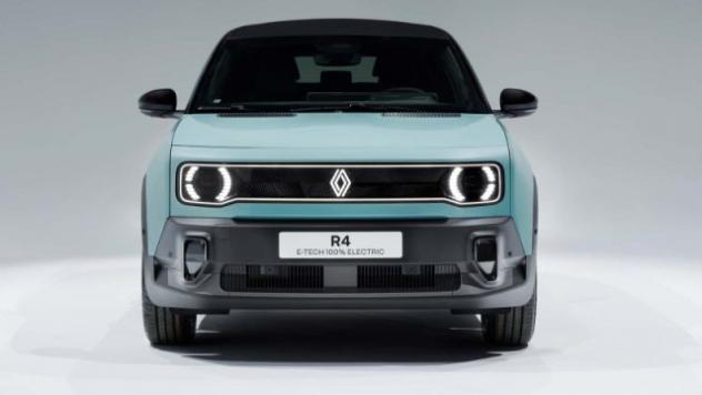 RENAULT D 4 E-Tech El.plein su 150 CV Comfort Range Techno rif. 23759387 - Foto 4