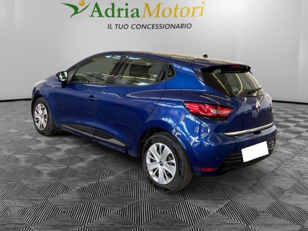 Renault Clio 1.5 DCI 75cv MOSCHINO LIFE - Foto 3