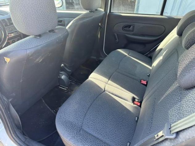 RENAULT Clio 1.2 16V 5 porte Confort rif. 23630301 - Foto 8