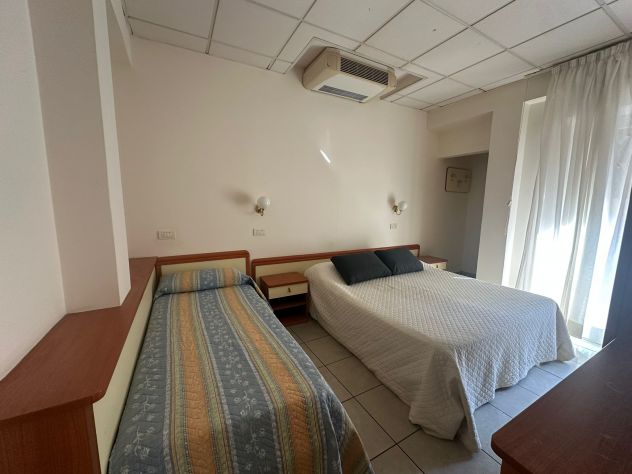 🔥 TOP LOCATION Riccione – Tra Viale Ceccarini e Viale Dante | Mare a 2 minuti - Foto 5