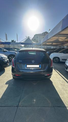 LANCIA DELTA 1,6 MJ 09/2012 - Foto 7