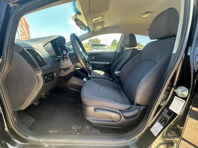 Kia Rio 1.1 CRDi Cool - Foto 10