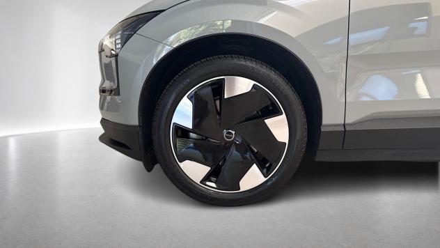 Volvo EX30 Single Motor Extended Range Plus - Foto 3